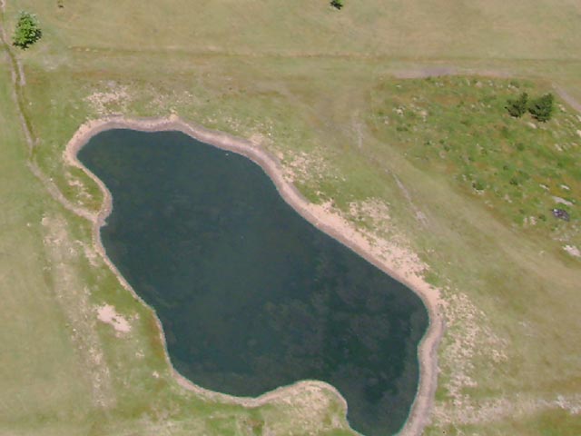 Uno de los tres lagos de Camino Real.